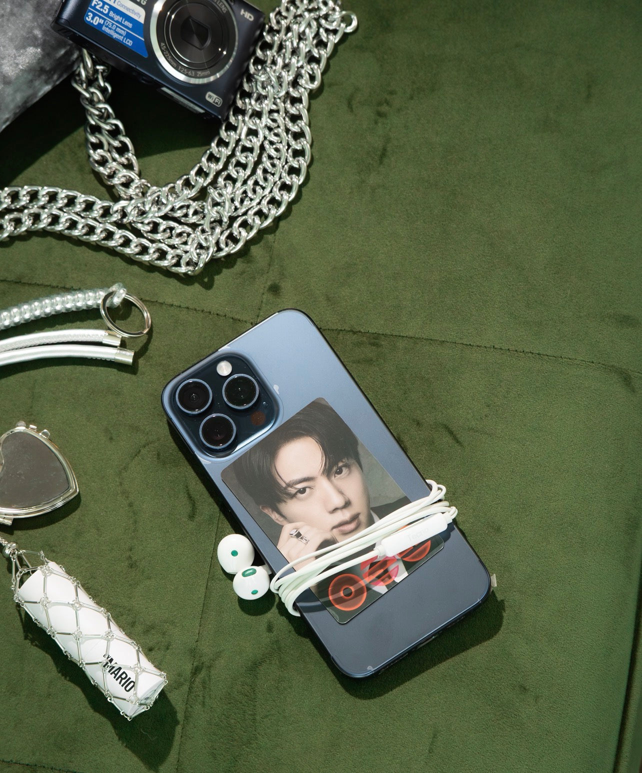 BTS JIN - PHOTOCARD AND LIPGLOSS HOLDER KEYCHAIN