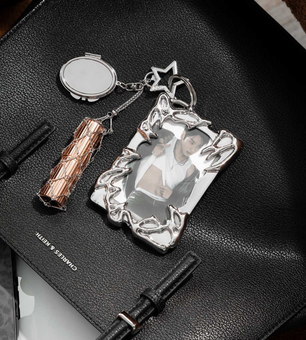 BTS JUNGKOOK - PHOTOCARD AND LIPGLOSS HOLDER KEYCHAIN