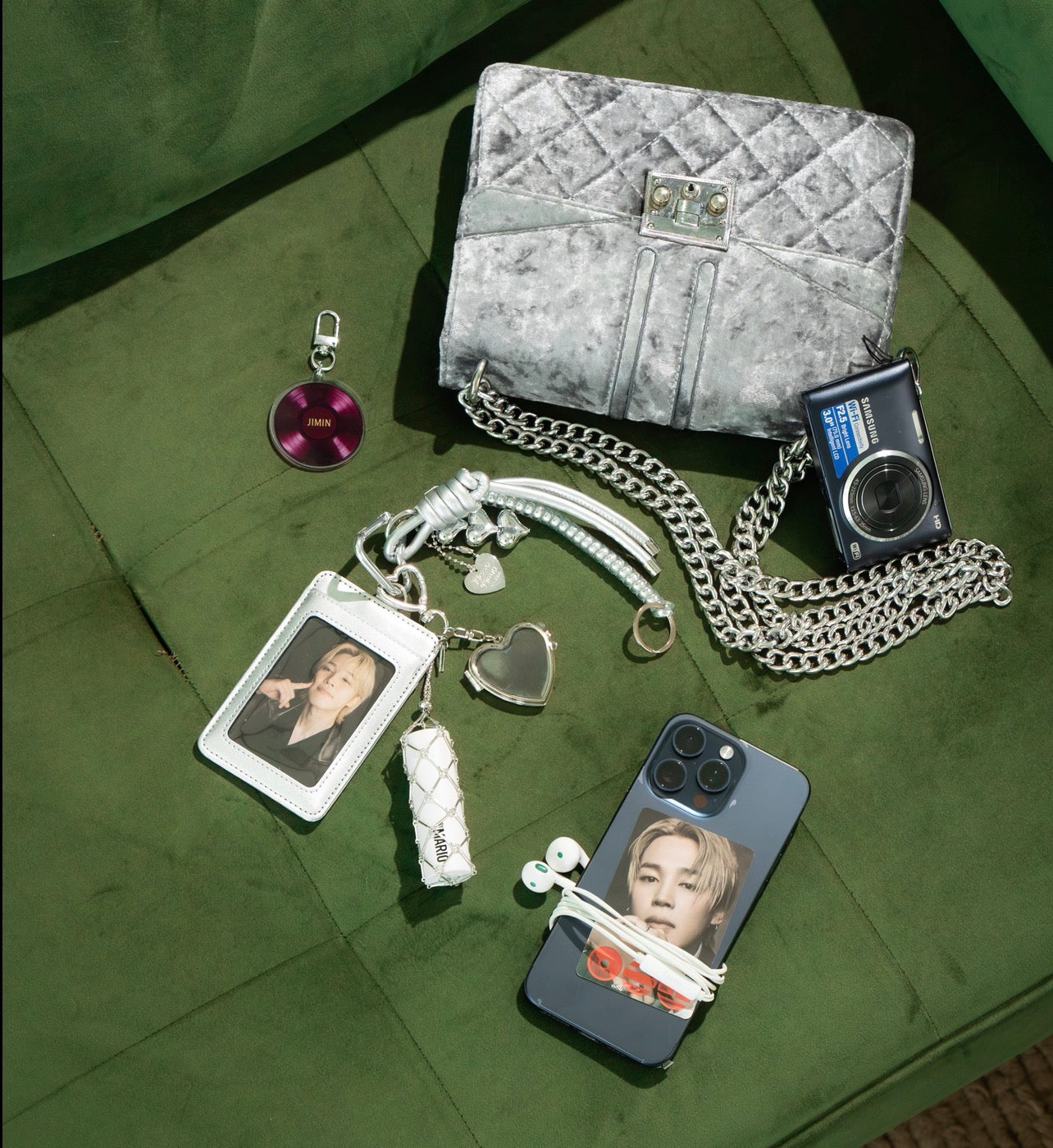 BTS JIMIN - PHOTOCARD AND LIPGLOSS HOLDER KEYCHAIN