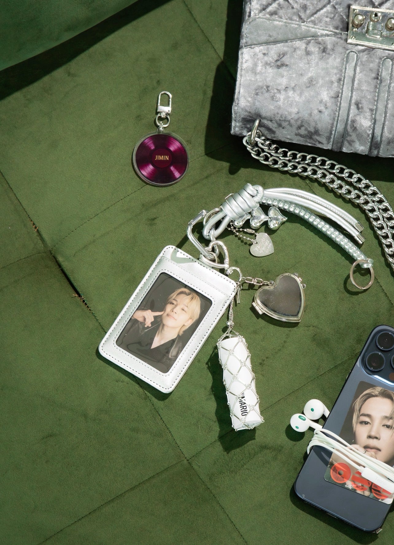 BTS JIMIN - PHOTOCARD AND LIPGLOSS HOLDER KEYCHAIN